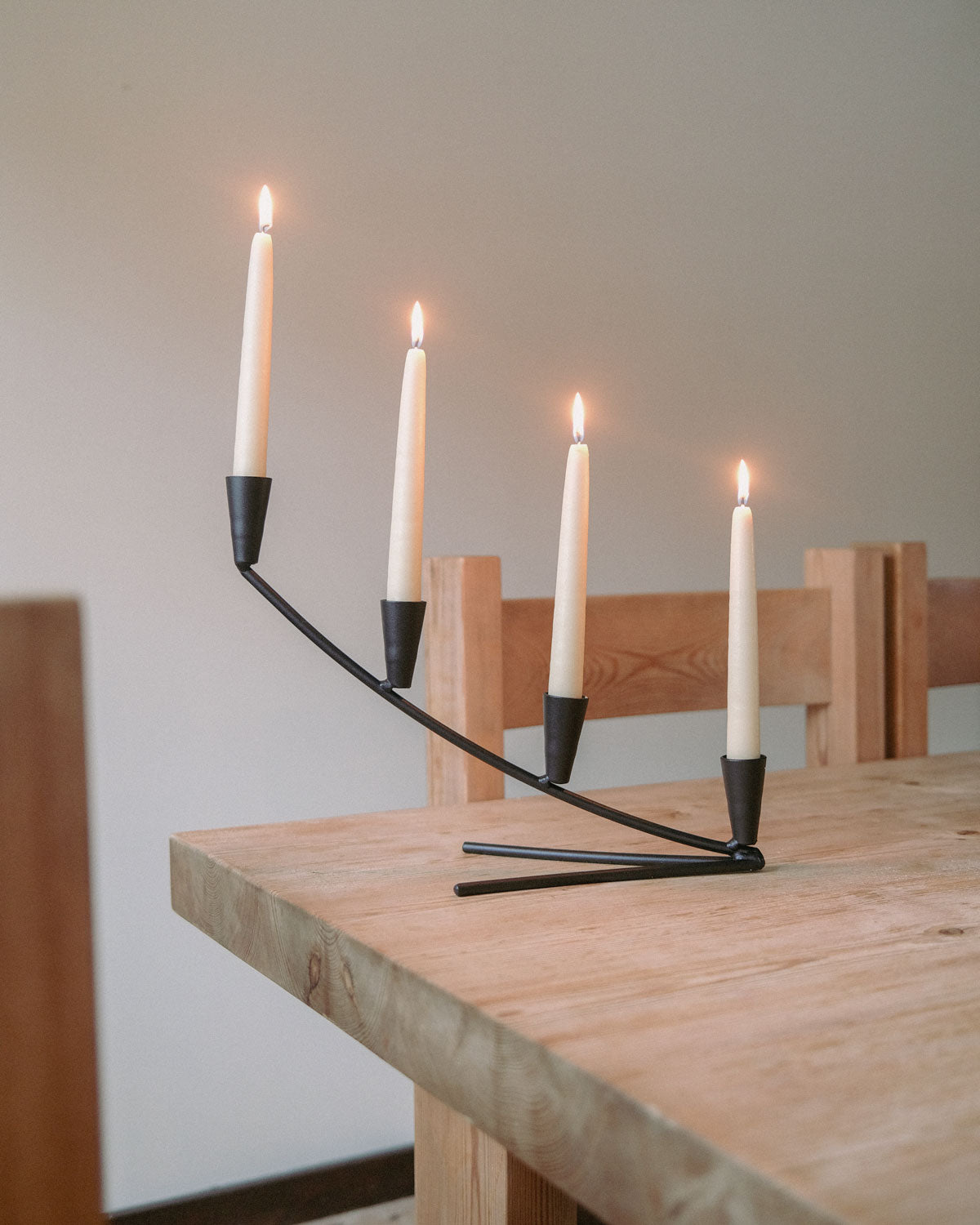 Advent candlestick concave